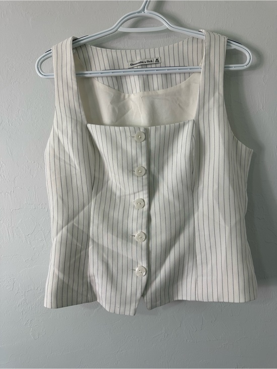 Abercrombie & Fitch Tops - Abercrombie & Fitch White Pinstripe Button-Front Camisole
